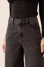 JEANS BARNES