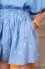 SHORT DAISY