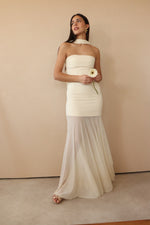 ROBE DESIRA