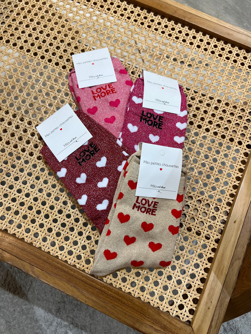 CHAUSSETTES LOVE MORE