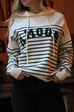 PULL AMOUR CAPUCHE